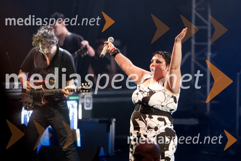Beth Ditto, pevka skupine GossipItak džabest, koncert skupine Gossip