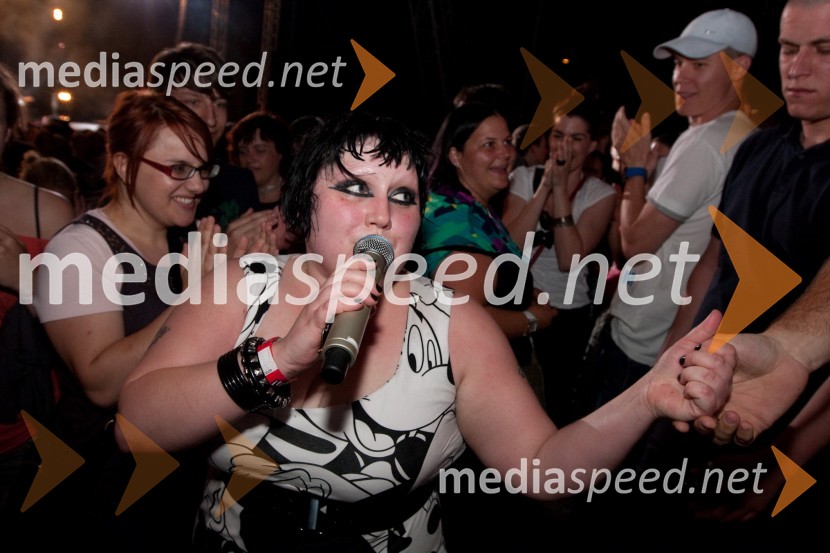 Beth Ditto, pevka skupine GossipItak džabest, koncert skupine Gossip
