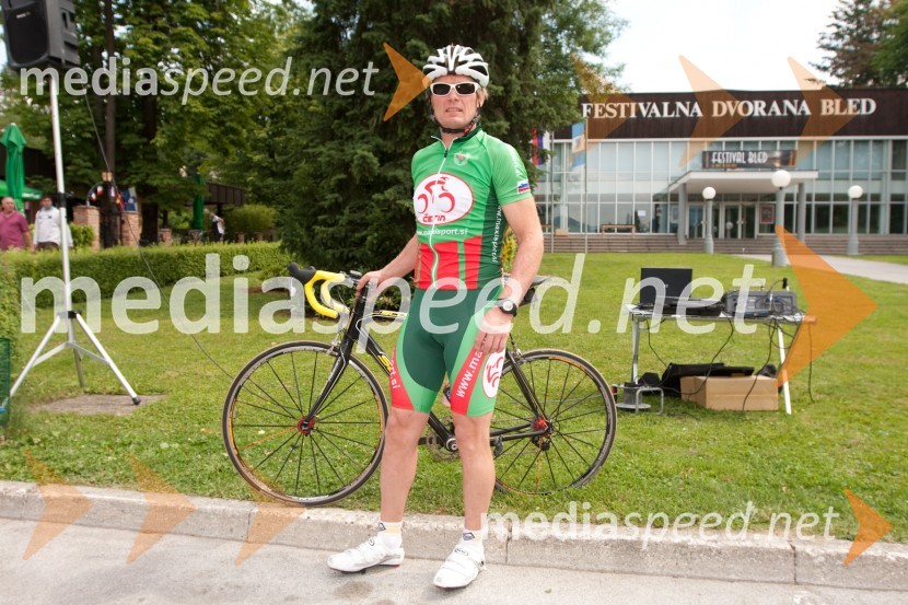 Klemen Dolenc, kolesar1. Žurnalov kolesarski vzpon na Pokljuko