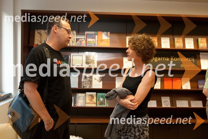 Andrej Blatnik, pisateljSrečebranja v Knjigarni Konzorcij: Ula Furlan in Andrej Blatnik