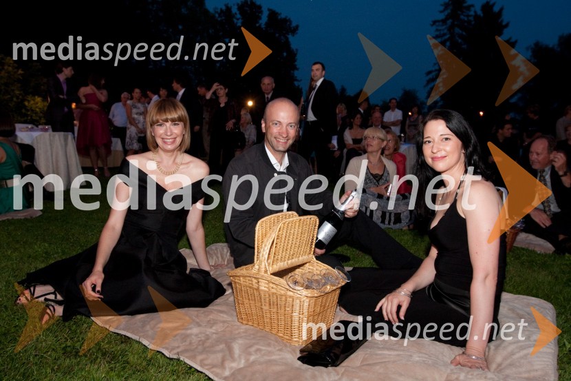..., Tomaž Kastelic, predsednik Lions Klub Bled Golf in Sonja Gobec, tajnica Lions kluba Bled GolfKresna noč 2010