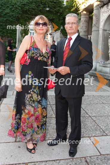 Zoran Janko, glavni izvršni direktor družbe Mobitel in soproga MajdaMahler v Ljubljani, otvoritev Festivala Ljubljana 2010