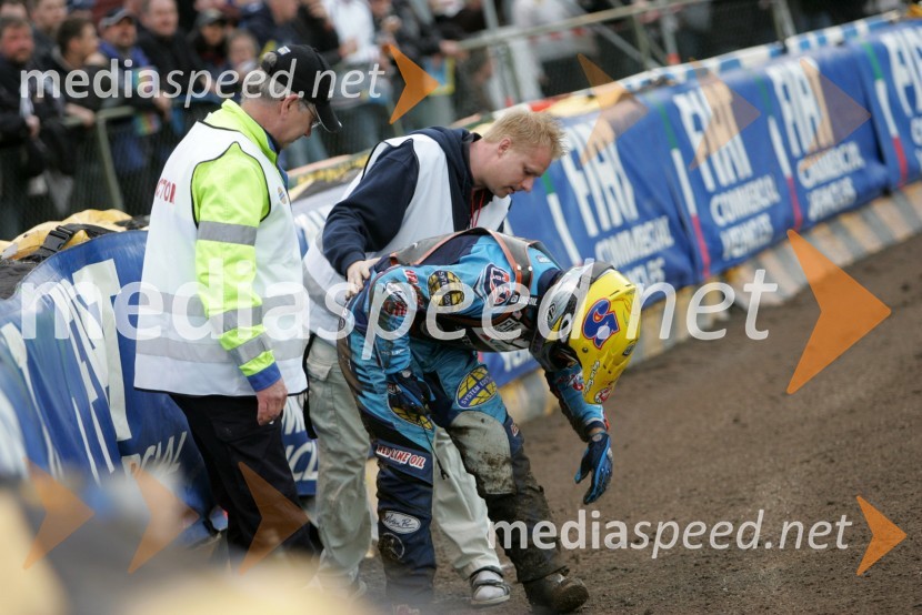 Greg Hancock (ZDA) po padcuSPEEDWAY GRAND PRIX, VN Švedske 2006, dirka