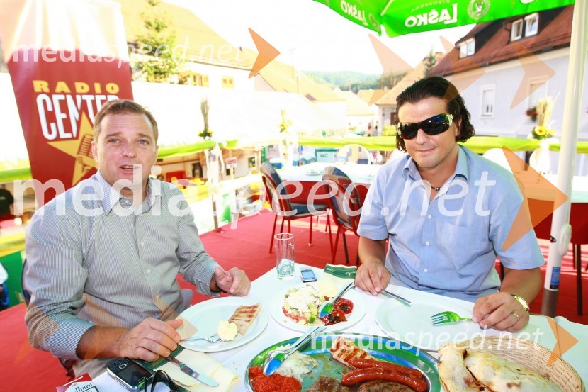 Bojan Ban, direktor NK Maribor in Zlatko Zahovič, športni direktor NK MariborPivo in cvetje 2010, otvoritev