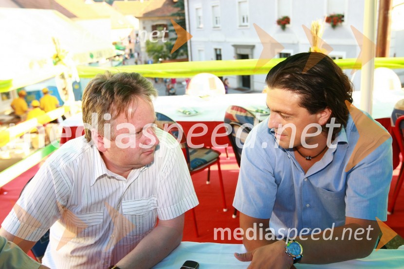 Dušan Zorko, direktor družbe Pivovarna Laško d.d. in Zlatko Zahovič, športni direktor NK Maribor  	 
Pivo in cvetje 2010, otvoritev