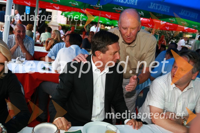 Borut Pahor, predsednik vlade Republike Slovenije, Anton Turnšek, nekdanji predsednik uprave družbe Pivovarna Laško d.d. in Dušan Zorko, direktor družbe Pivovarna Laško d.d.Pivo in cvetje 2010, otvoritev