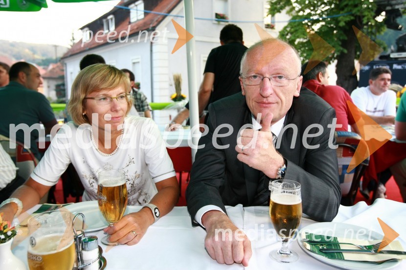 Stojan Zdolšek, odvetnikPivo in cvetje 2010, otvoritev