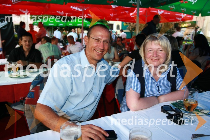 Andrej Kebe in Brigita Rajh Oplotnik
Pivo in cvetje 2010, otvoritev