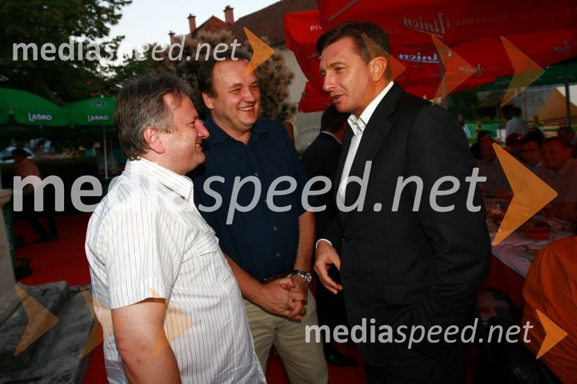 Dušan Zorko, direktor družbe Pivovarna Laško d.d., Franc Zdolšek, župan občine Laško in Borut Pahor, predsednik vlade Republike SlovenijePivo in cvetje 2010, otvoritev