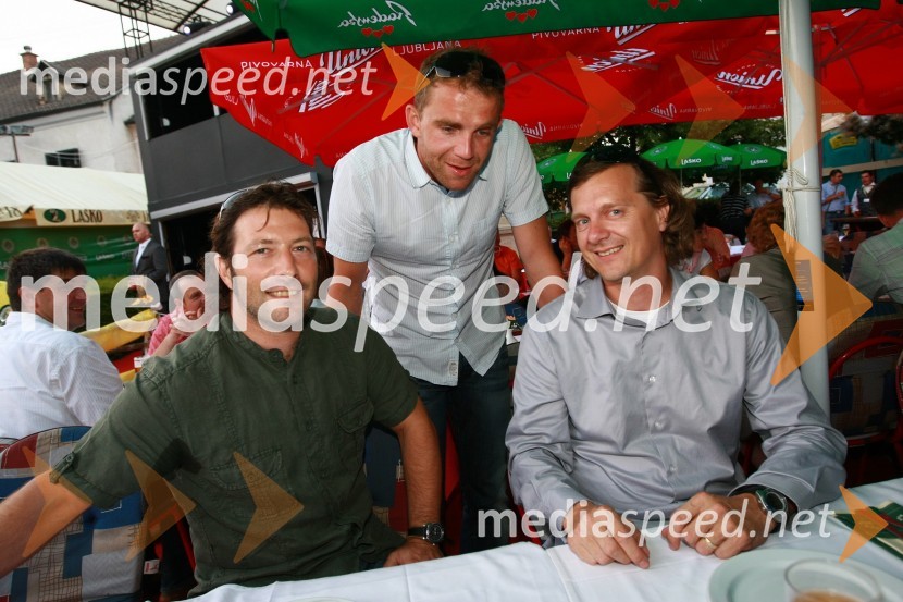 Simon Pavlič, Luks studio, Urban Kramberger, marketing Pivovarna Laško in Primož Pislak, Luks studioPivo in cvetje 2010, otvoritev