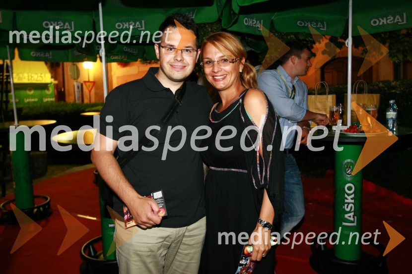 Jure Struc, direktor marketinga družbe Pivovarna Laško d.d. in Melanie Seier LarsenPivo in cvetje 2010, otvoritev