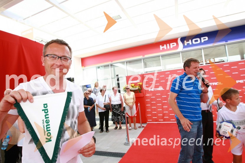 Robert Pečnik - Pečo, povezovalec dogodkaPetrol odprl nov bencinski servis Komenda v Poslovni coni