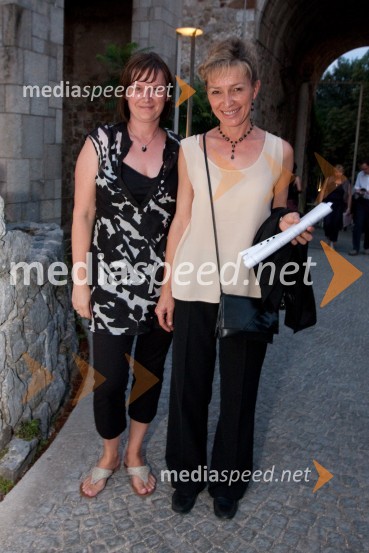 Janja Rozman Raubar, vodja službe za odnose z javnostmi Festivala Ljubljana in Teja Valič, poslovna sekretarka SNG Opera in balet LjubljanaFestival Ljubljana: Samorog, premiera baleta