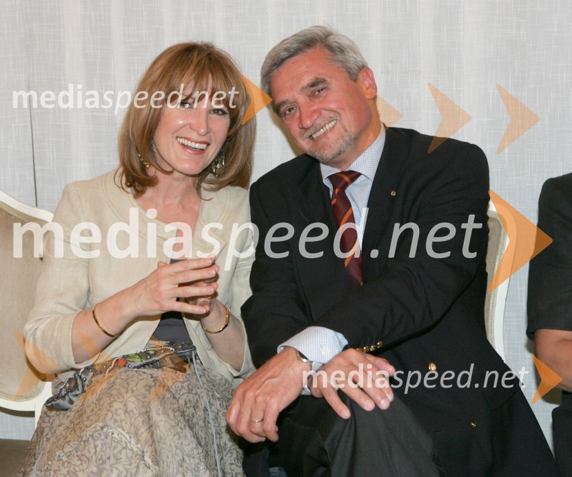 Magda Medved, direktorica mariborskih kinematografov in Janko Razgoršek, podjetnik ter nekdanji minister za malo gospodarstvo in turizemRadio Maribor 60 let, SNG Maribor