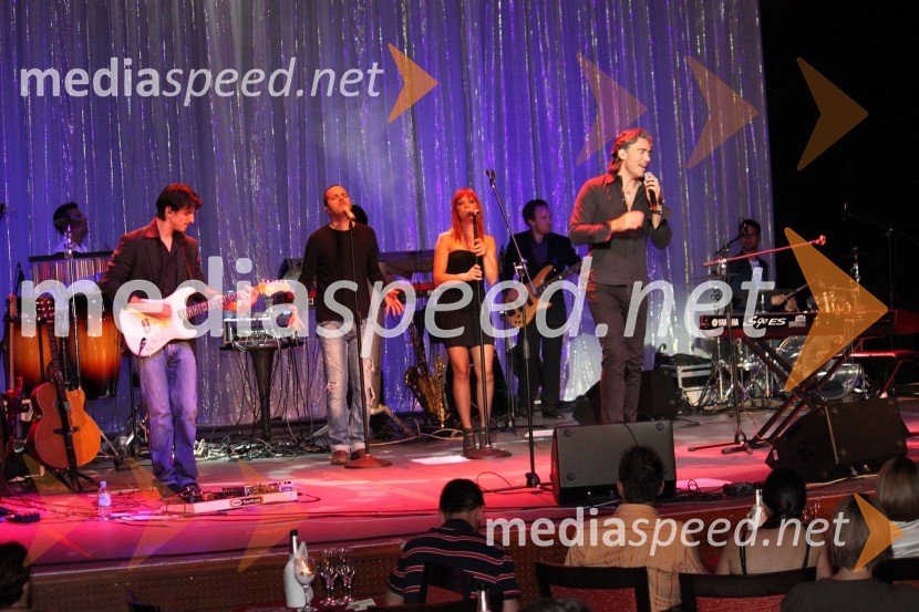Jan Plestenjak, pevecJan Plestenjak, koncert v Mondu