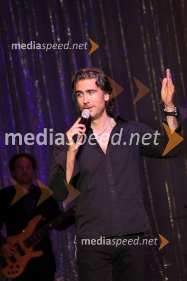 Jan Plestenjak, pevecJan Plestenjak, koncert v Mondu