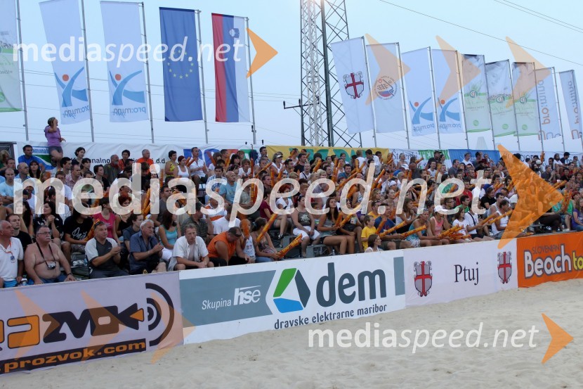GledalciBeachMaster 2010