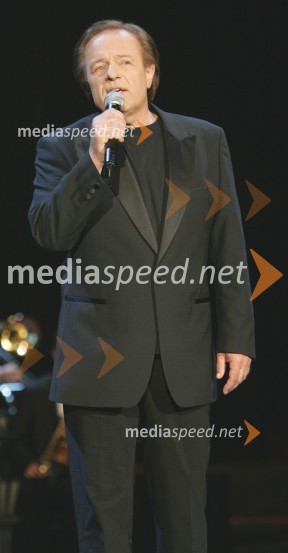 Alfi Nipič, pevecRadio Maribor 60 let, SNG Maribor