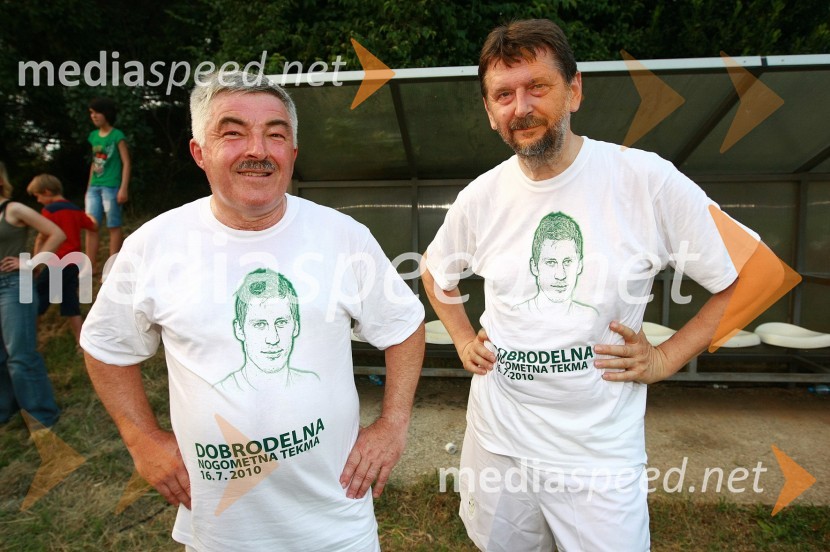Zlatko Martin Marušič, župan občine Miren-Kostanjevica in ...Dobrodelna nogometna tekma. Borut Pahor kot vratar, pobudniki Marko Potrč, Valter Birsa, Tim Matavž