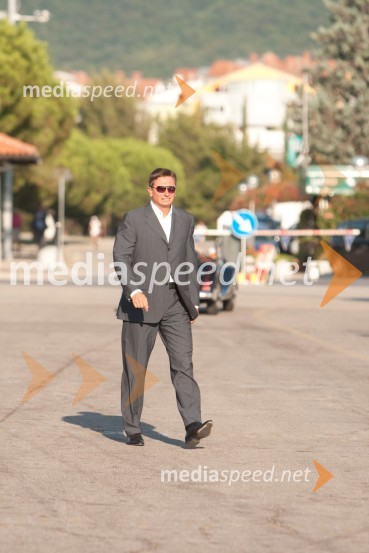 Borut Pahor, predsednik vlade Republike SlovenijePredstavitev in splovitev motorne jahte BRIONI 44 s predsednikom vlade Borutom Pahorjem