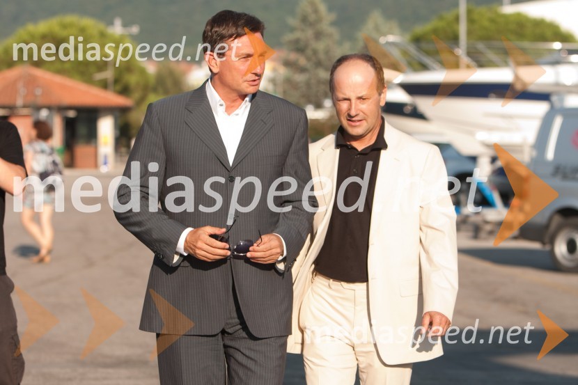 Borut Pahor, predsednik vlade Republike Slovenije in Andrej Marčič, Vanga YachtsPredstavitev in splovitev motorne jahte BRIONI 44 s predsednikom vlade Borutom Pahorjem
