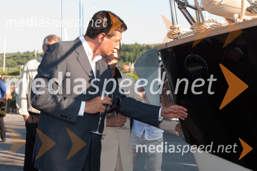 Borut Pahor, predsednik vlade Republike SlovenijePredstavitev in splovitev motorne jahte BRIONI 44 s predsednikom vlade Borutom Pahorjem