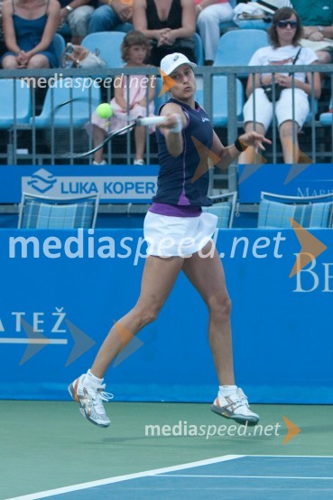 Katarina Srebotnik, teniška igralkaSlovenia Open 2010, dvoboj med Katarino Srebotnik in Polono Hercog