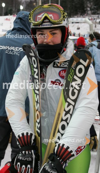 Smučarka Tina MazeTina Maze, smučarka