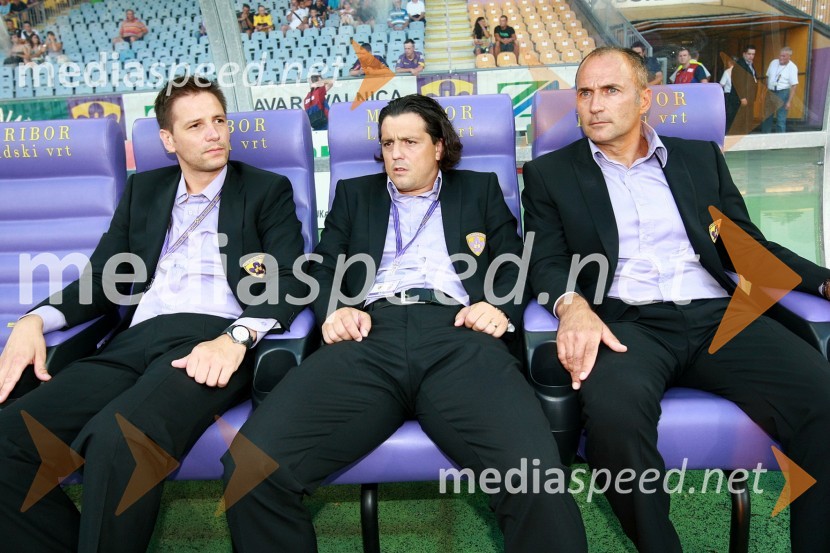 Stipe Jerič, direktor produkcije in strateškega razvoja RTS, Zlatko Zahovič, športni direktor NK Maribor ter Darko Milanič, trener NK MariborNK Maribor - Videoton, 3. krog kvalifikacij za Ligo Europa