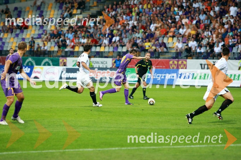 Nogometaši NK Maribor in NK VideotonNK Maribor - Videoton, 3. krog kvalifikacij za Ligo Europa