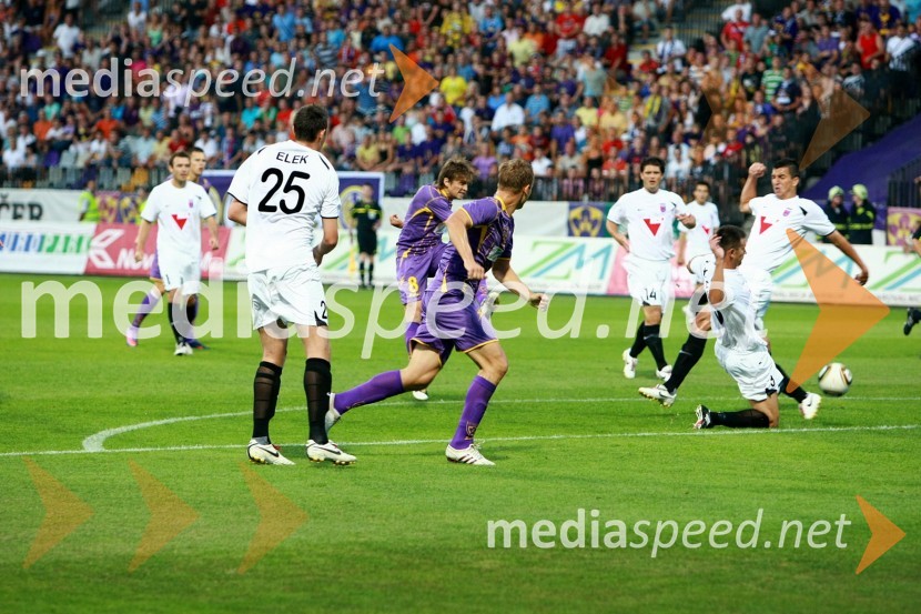Nogometaši NK Videoton in NK MariborNK Maribor - Videoton, 3. krog kvalifikacij za Ligo Europa