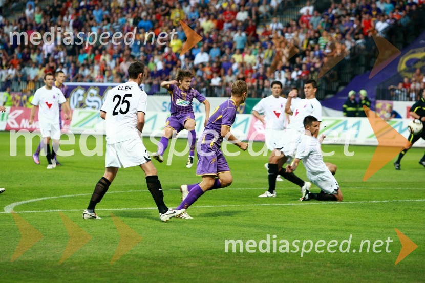 Nogometaši NK Videoton in NK MariborNK Maribor - Videoton, 3. krog kvalifikacij za Ligo Europa