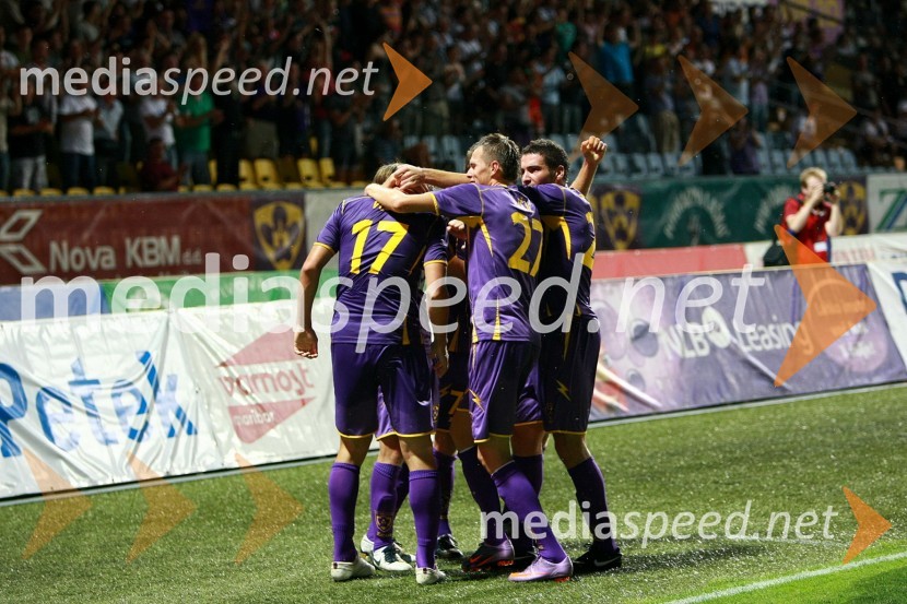 Veselje nogometašev NK Maribor ob zadetkuNK Maribor - Videoton, 3. krog kvalifikacij za Ligo Europa