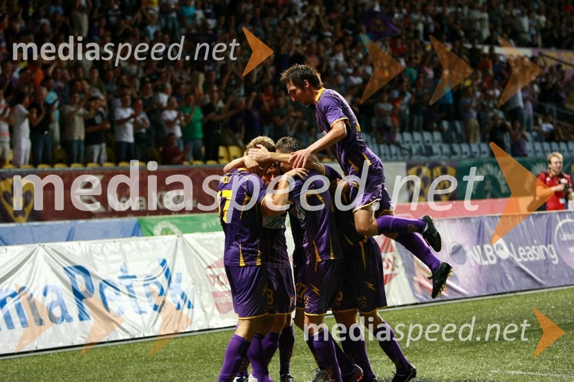 Veselje nogometašev NK Maribor ob zadetkuNK Maribor - Videoton, 3. krog kvalifikacij za Ligo Europa