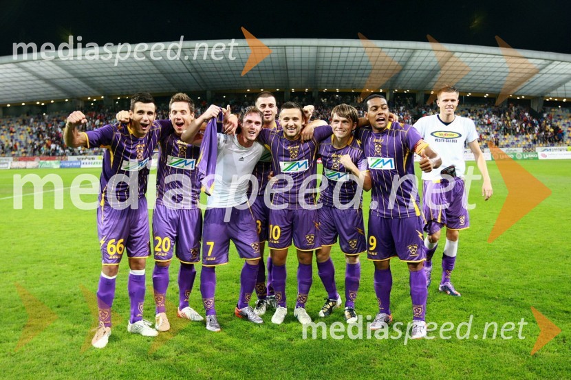Veselje nogometašev NK Maribor ob zmagiNK Maribor - Videoton, 3. krog kvalifikacij za Ligo Europa