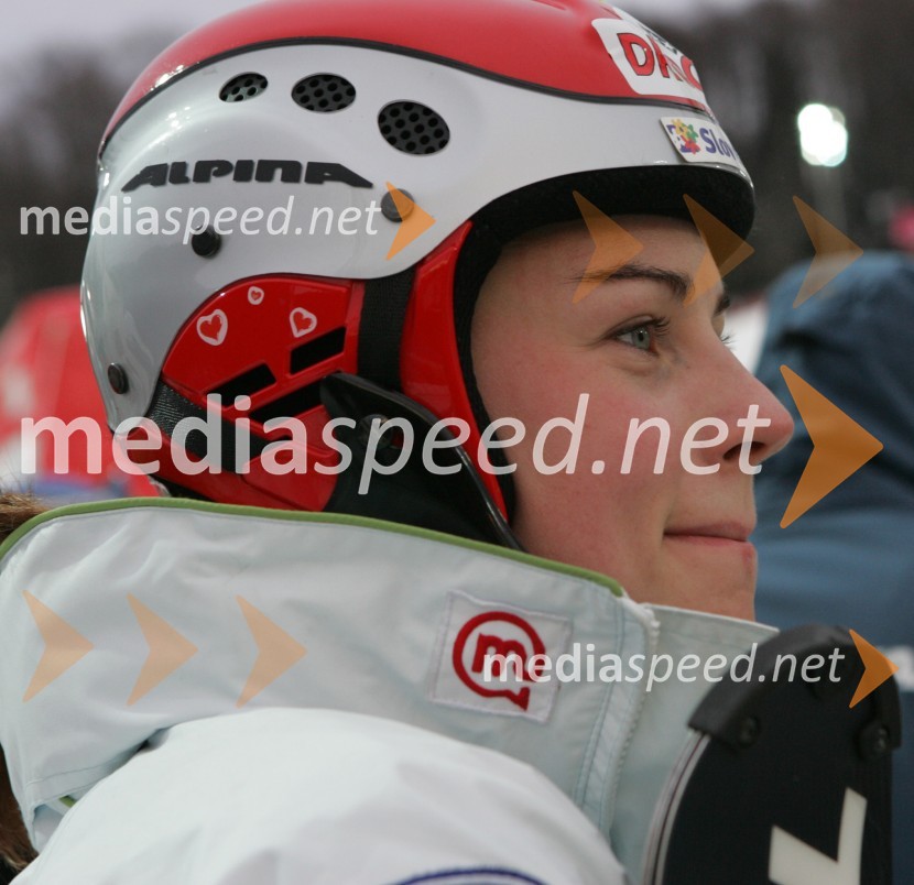 Smučarka Tina MazeTina Maze, smučarka