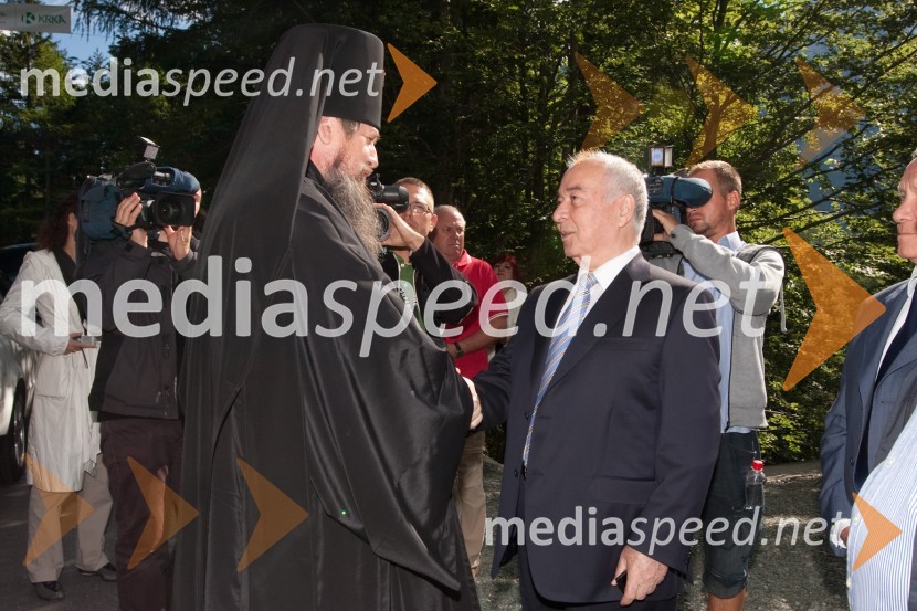 arhiepiskop Poltavski in Mirgorodski Filip in Doku Zavgaev, ruski veleposlanik v SlovenijiSpominska slovesnost ob Ruski kapelici