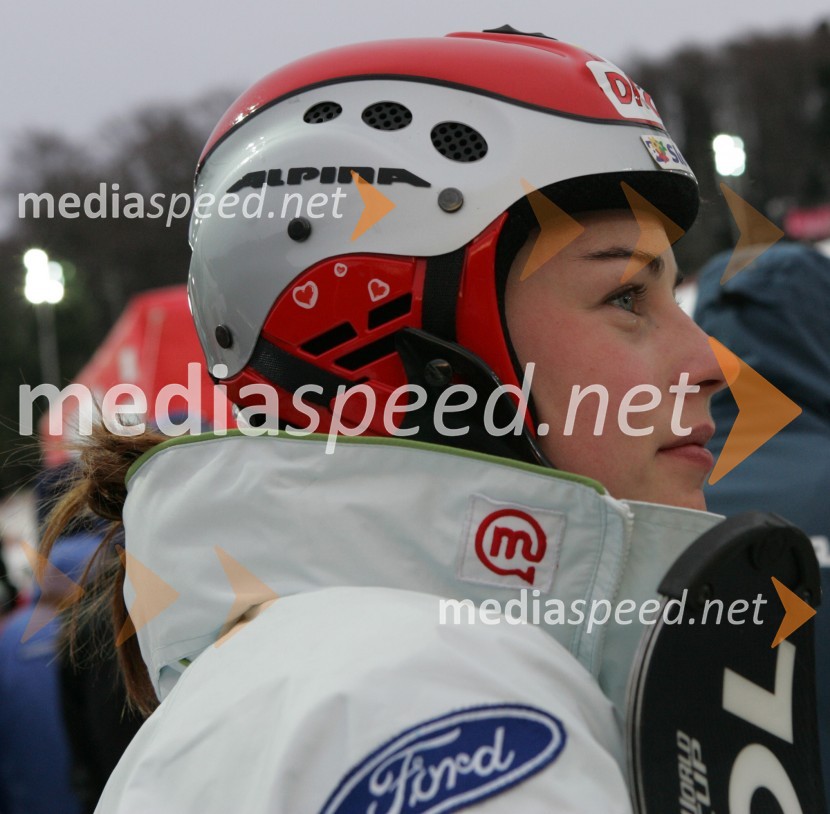 Smučarka Tina MazeTina Maze, smučarka