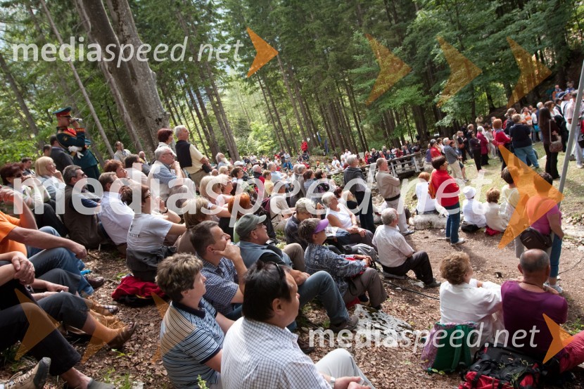 Spominska slovesnost ob Ruski kapelici