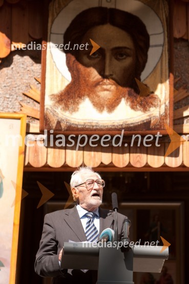 Tone Pavček, literatSpominska slovesnost ob Ruski kapelici