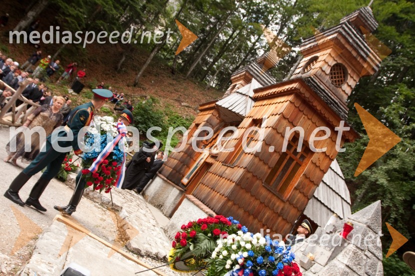 Spominska slovesnost ob Ruski kapelici