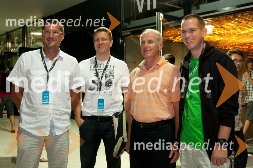 Športni park Stožice, otvoritvena košarkarska tekma Slovenija : Španija