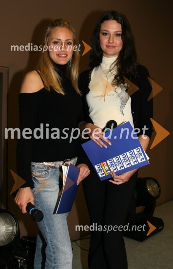 Živa Vadnov, Miss Slovenije 2004 in Tina Zajc, Miss Slovenije 2003, voditeljici prireditveMiss Slovenije 2006, polfinale