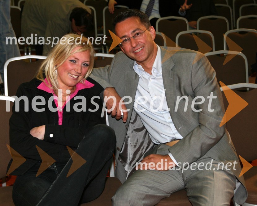 Urška Čož in Marino Samardžija, direktor Net tvMiss Slovenije 2006, polfinale