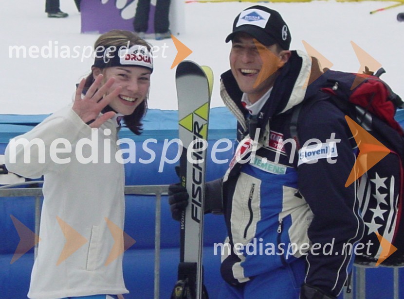 Smučarka Tina Maze in vodja ženske smučarske reprezentance Rasto Ažnoh

Tina Maze, smučarka