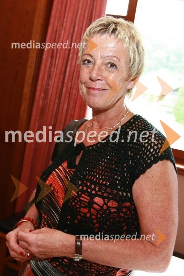 Marlena Skvarča, članica strokovne ocenjevalne komisije in podpredsednica Slovenskega prehranskega društva2. festival Kranjske klobase