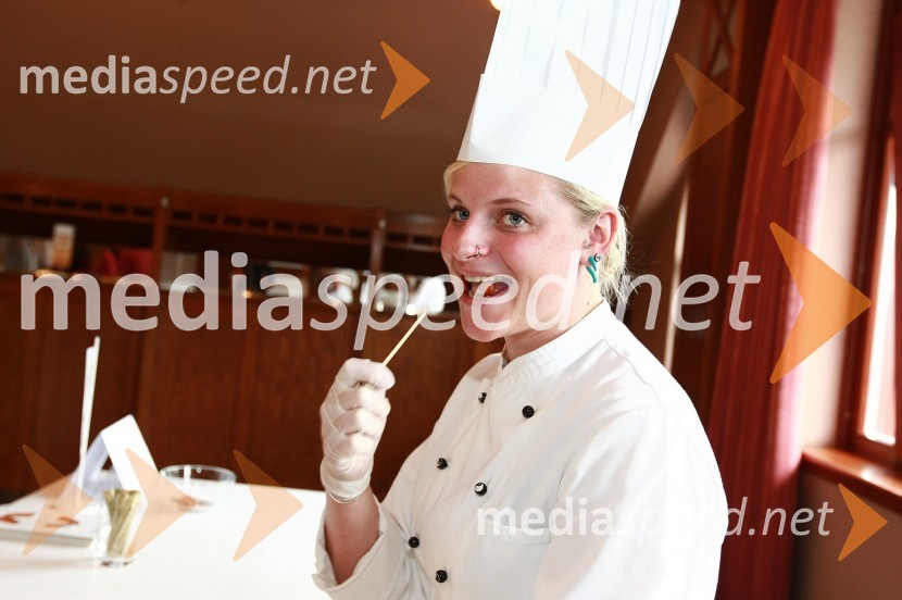 Ana Lihteneker2. festival Kranjske klobase