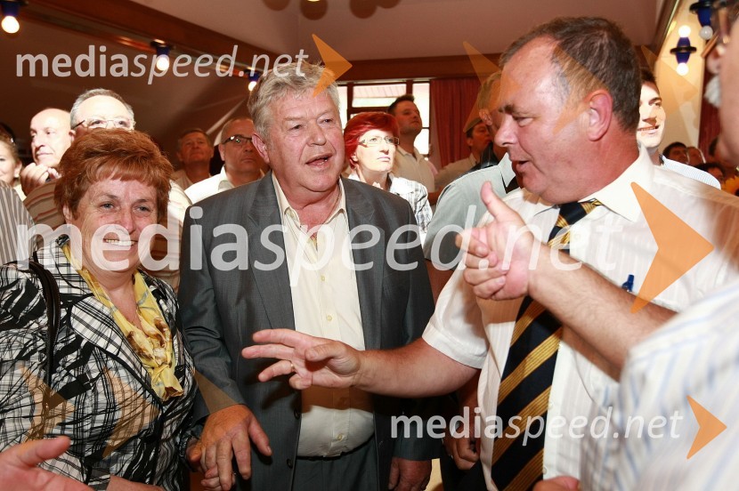 Ivica Arvaj, gostinka in Anton Arvaj, Mesarija Arvaj, ...2. festival Kranjske klobase