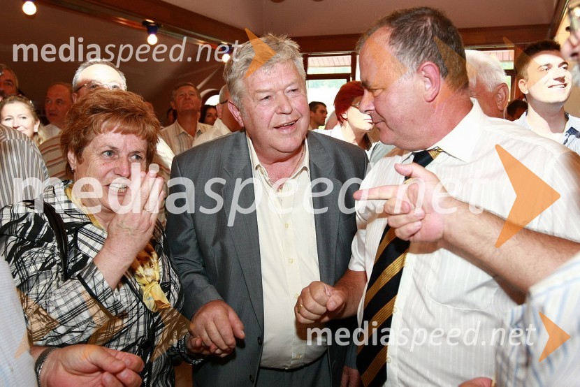 Ivica Arvaj, gostinka in Anton Arvaj, Mesarija Arvaj, ...2. festival Kranjske klobase