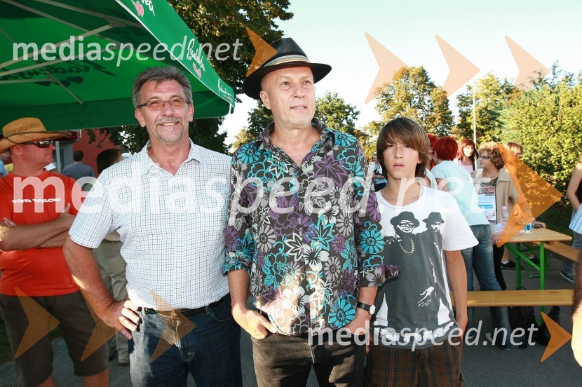 Dr. Bojan Korošec, direktor Splošne bolnišnice Murska Sobota, Vlado Kreslin, glasbenik in ...Dobrodelni koncert za bolnišnico Murska Sobota